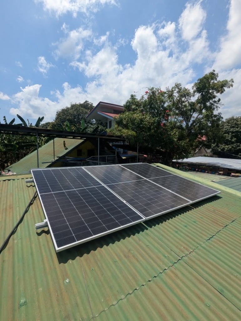 Elaine & Dani Finished Rooftop panels