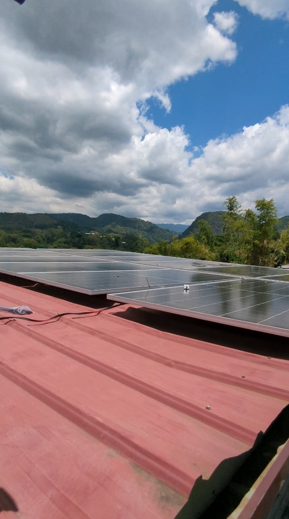 Hybrid Solar Storage Installation